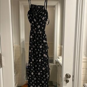 Forever 21 Black Floral Maxi Dress